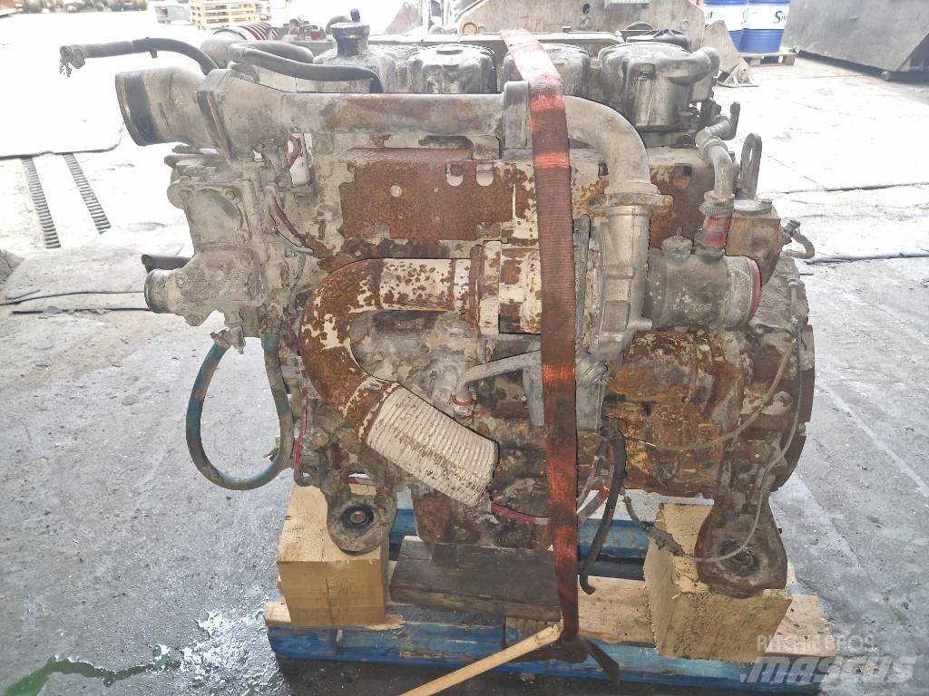 Liebherr D934S A4 Silniki