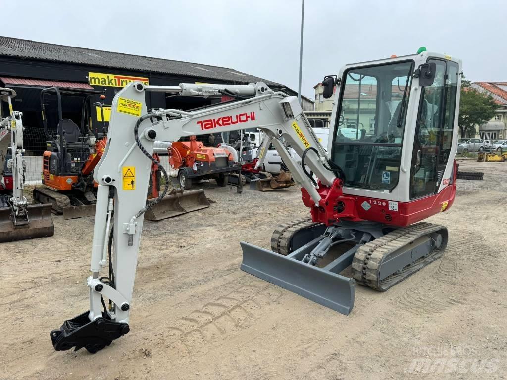 Takeuchi TB228 Minikoparki