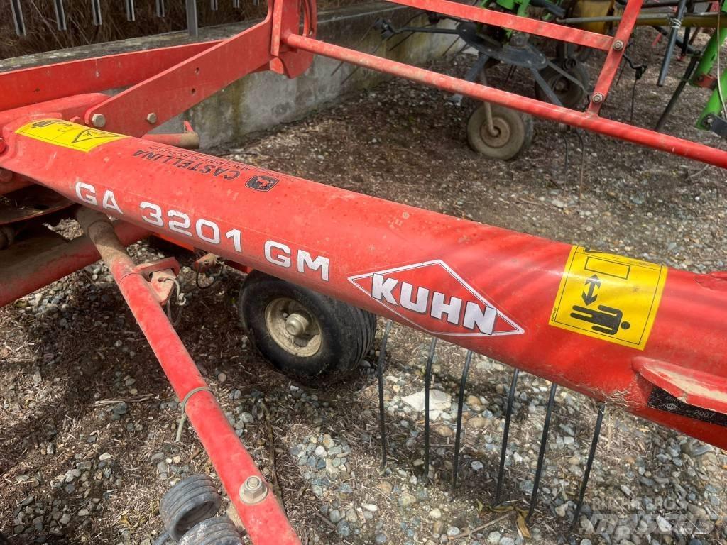 Kuhn GA 3201 G M Zgrabiarki i przetrząsacze