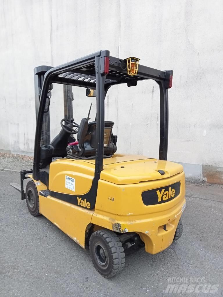 Yale ERP35 Wózki elektryczne