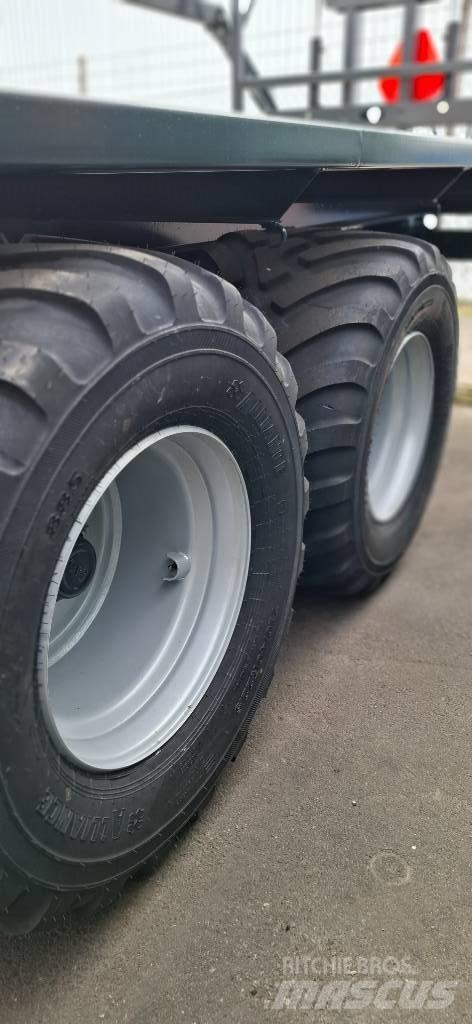 Bala BK 1602 Przyczepy do przewozu słomy w belach