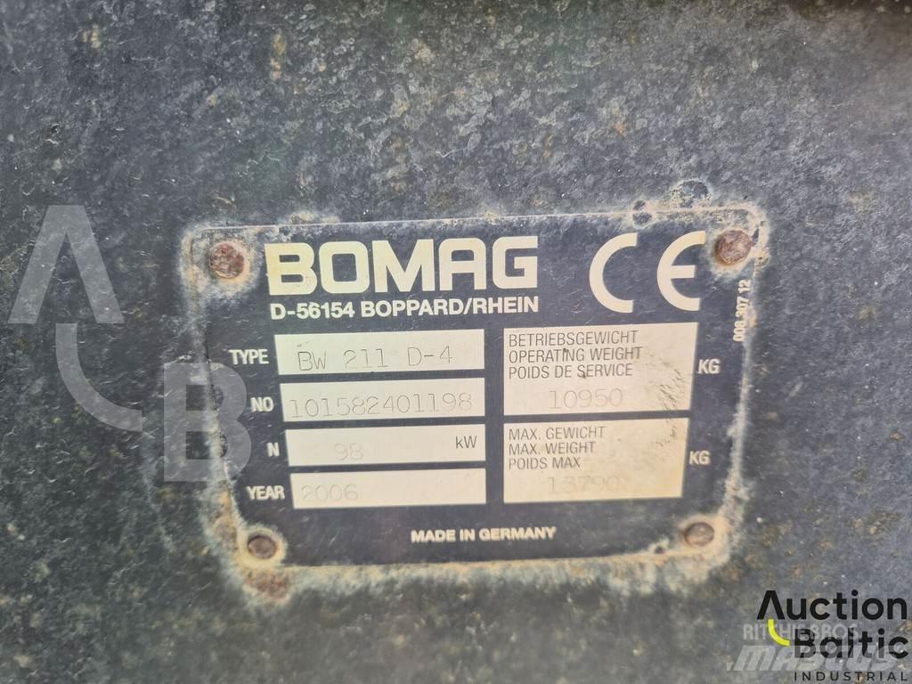 Bomag BW 211 D-4 Walce jednobębnowe