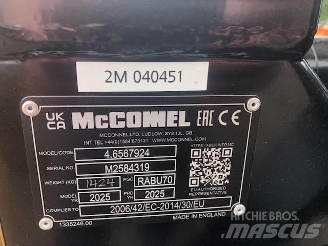 McConnel PA6567T Maszyny do przycinania żywopłotów