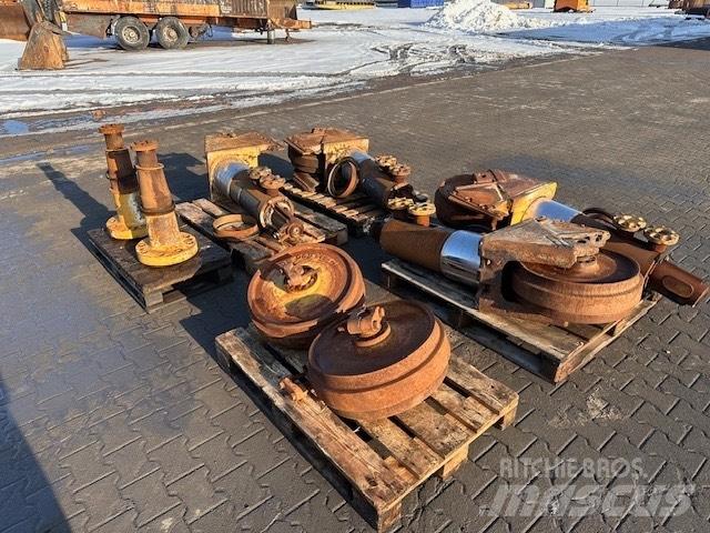 CAT D 6 R LGP III Gąsienice, łańcuchy i podwozia