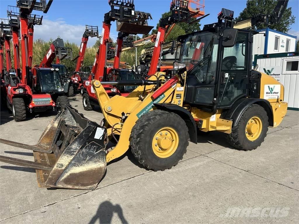 CAT 906 (9145) Ładowarki wielofunkcyjne