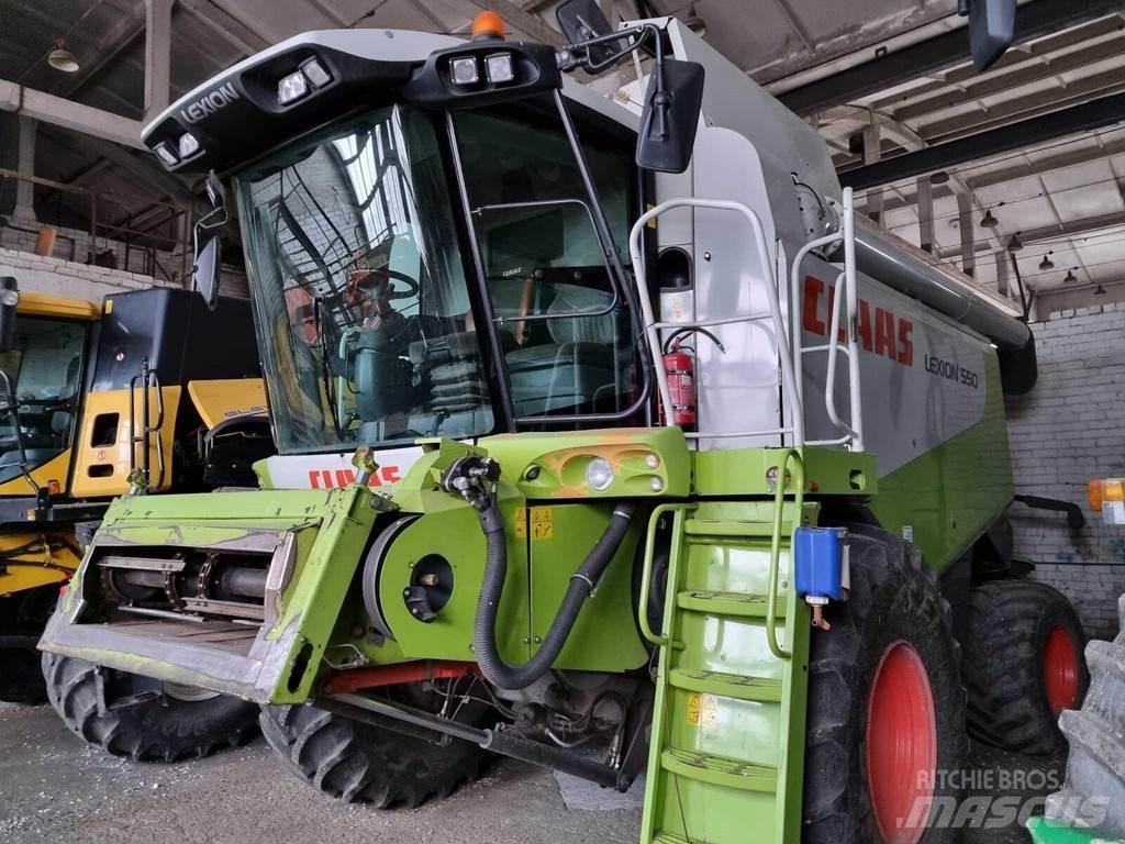 CLAAS Lexion 550 Kombajny zbożowe