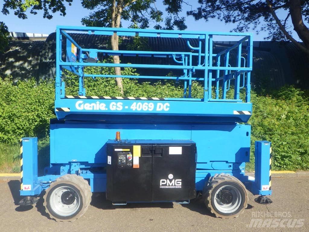 Genie GS4069DC Podnośniki nożycowe