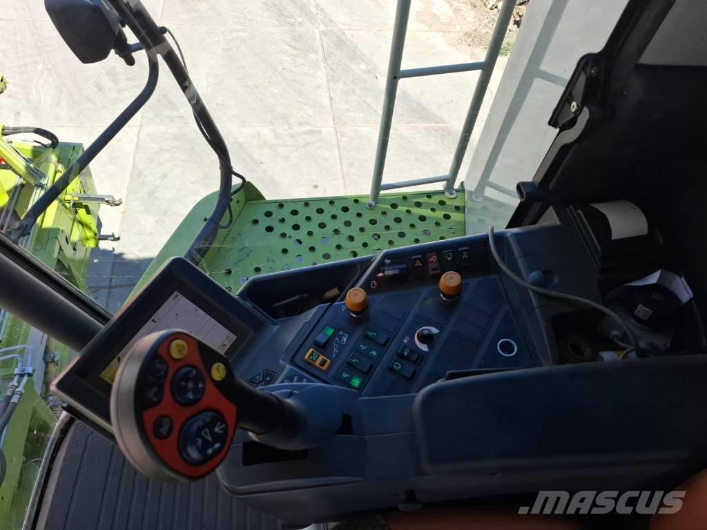 CLAAS Lexion 530 Kombajny zbożowe