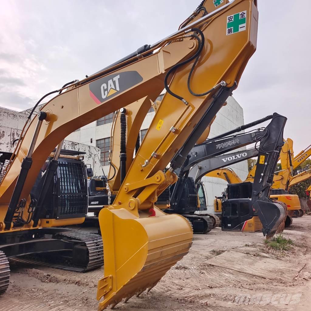 CAT 324 D2L Koparki gąsienicowe