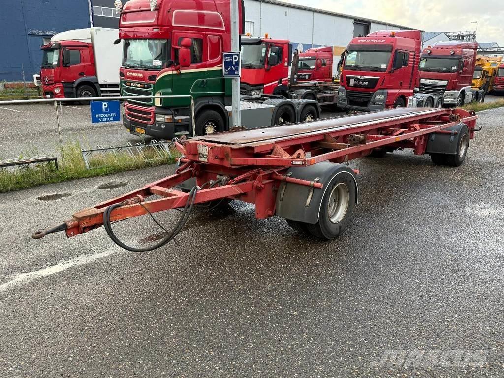 Esve 2 AS - SAF Przyczepy do transportu kontenerów