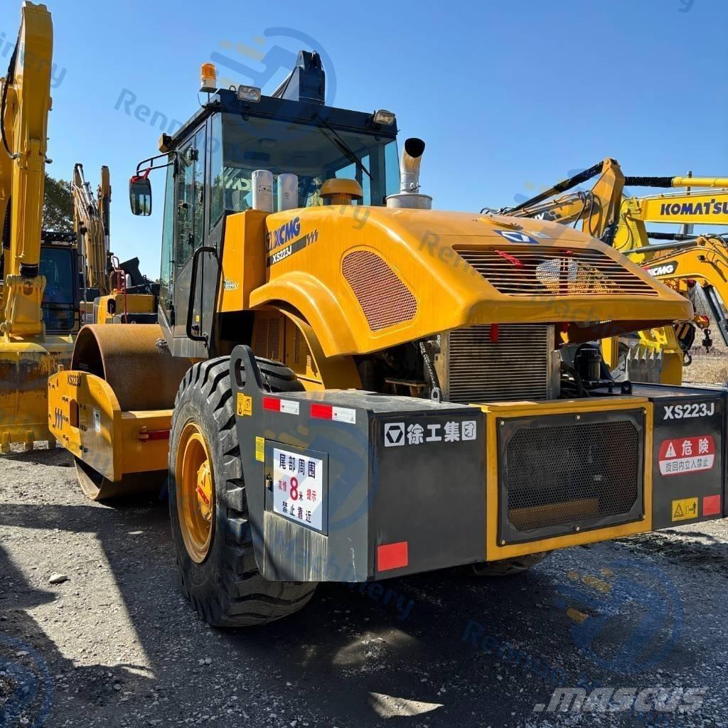 XCMG XS 223 J Walce jednobębnowe