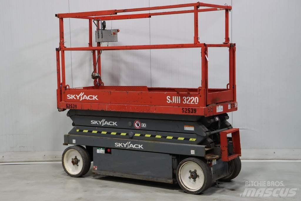 SkyJack SJ III3220 Podnośniki nożycowe