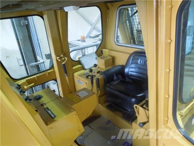 CAT D 7 G Spycharki gąsienicowe