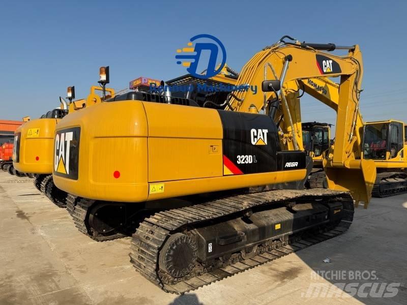 CAT 323D/323/323DL Koparki gąsienicowe