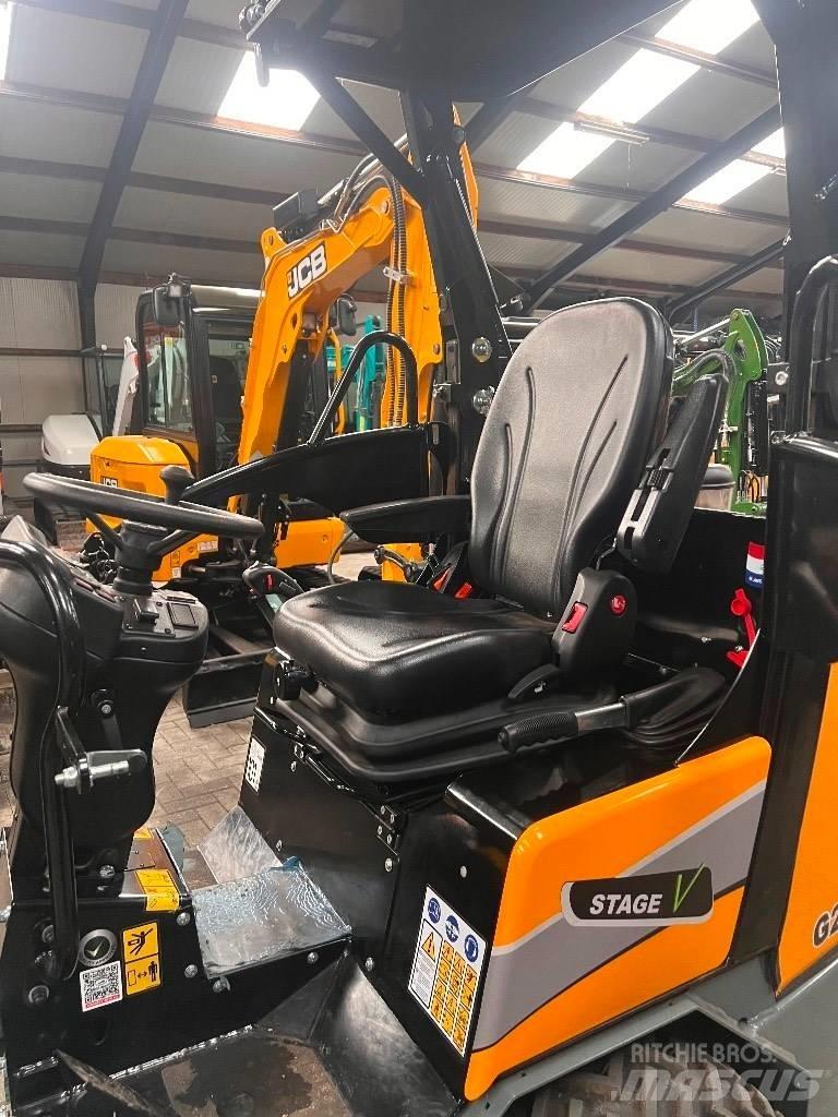 GiANT G2200 HD DEMO Ładowarki kołowe