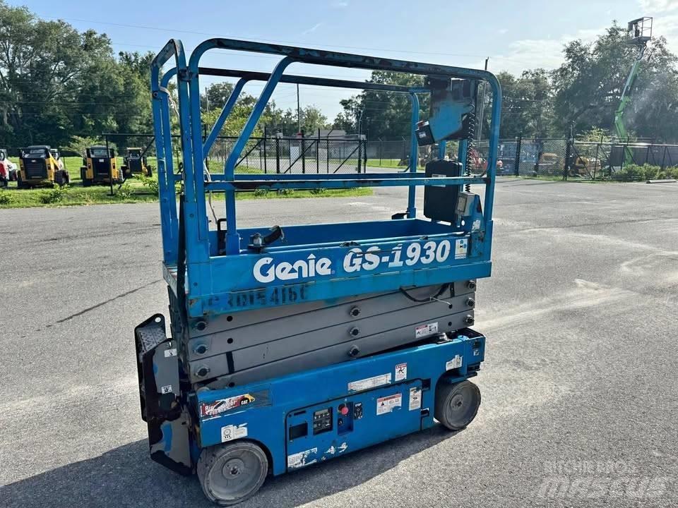 Genie GS 1930 Podnośniki nożycowe