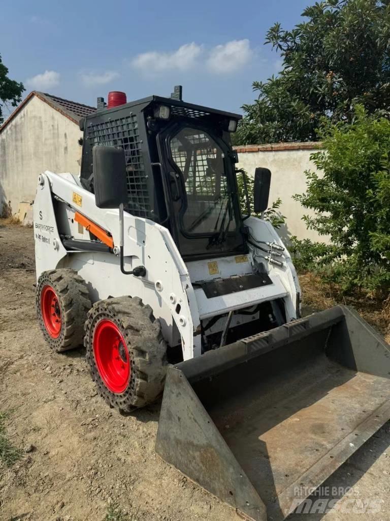 Bobcat S16 Ładowarki burtowe