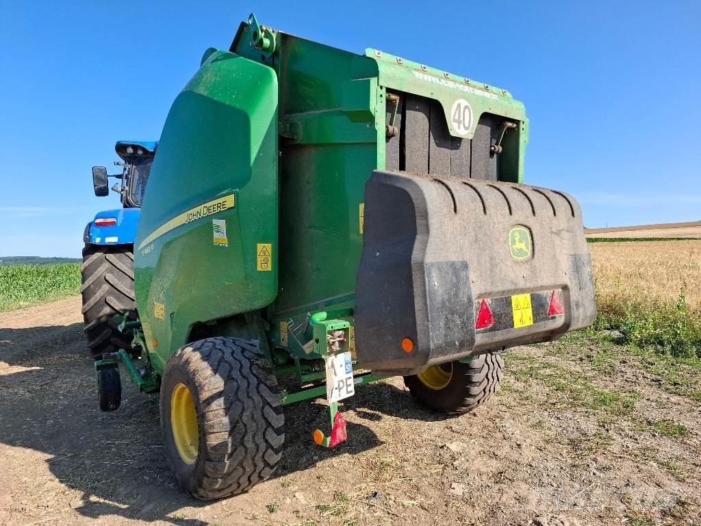 John Deere V461M Prasy zwijające