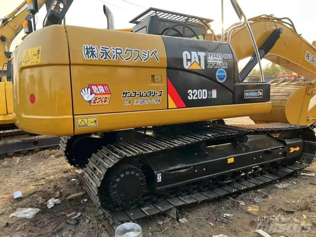 CAT 320 D Koparki gąsienicowe