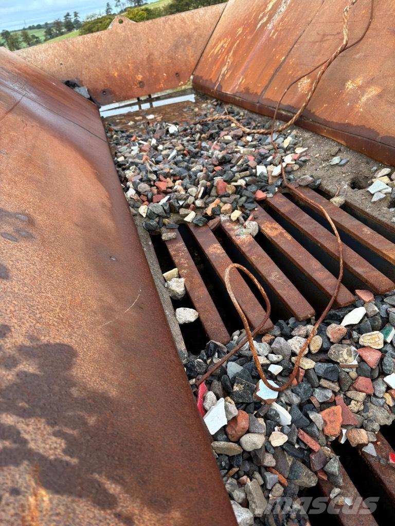 Sandvik QJ 241 Kruszarki mobilne