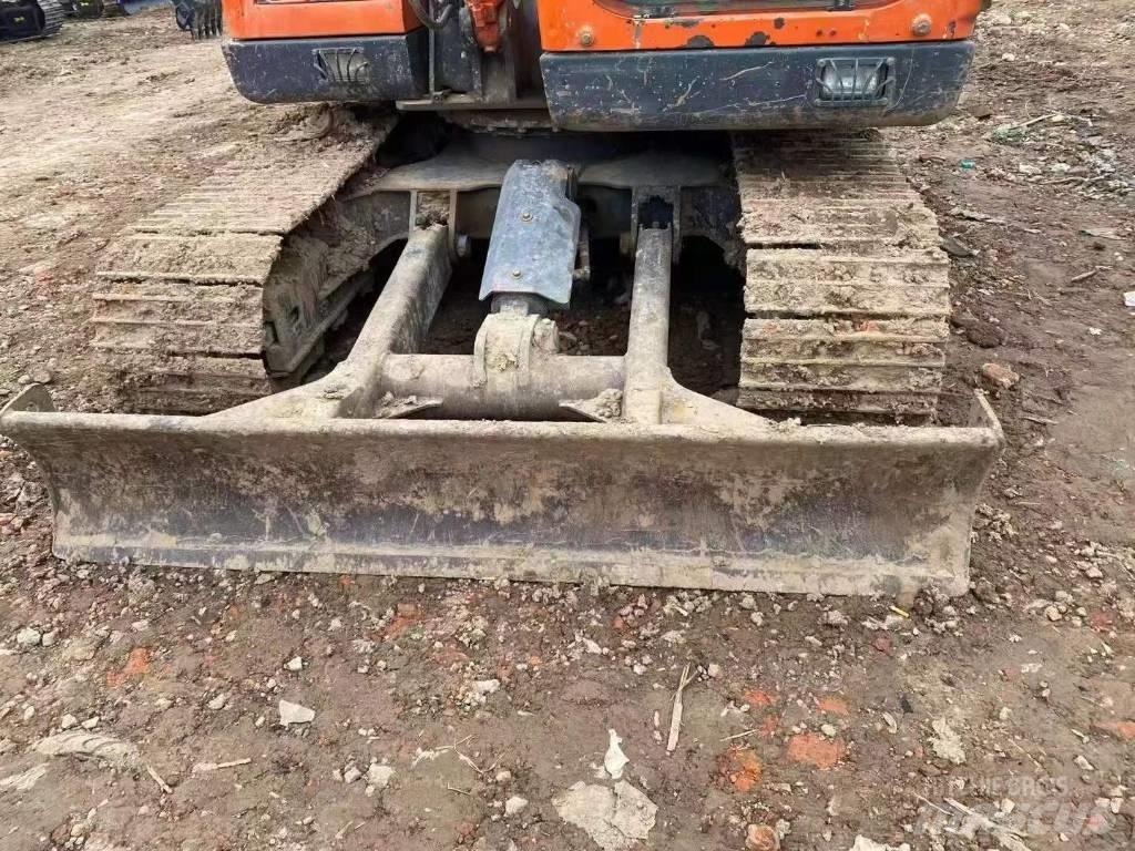 Doosan DX 75 Koparki gąsienicowe
