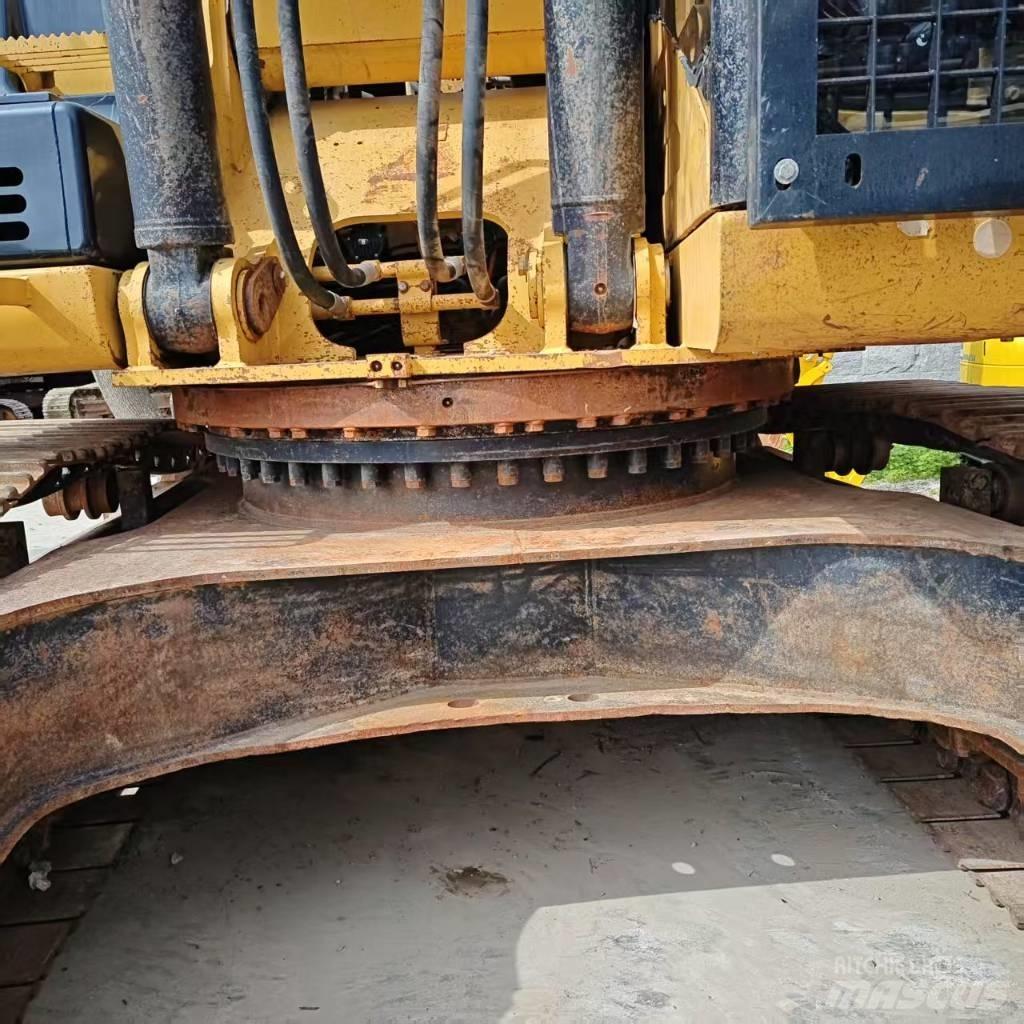 CAT 336 D2 Koparki gąsienicowe