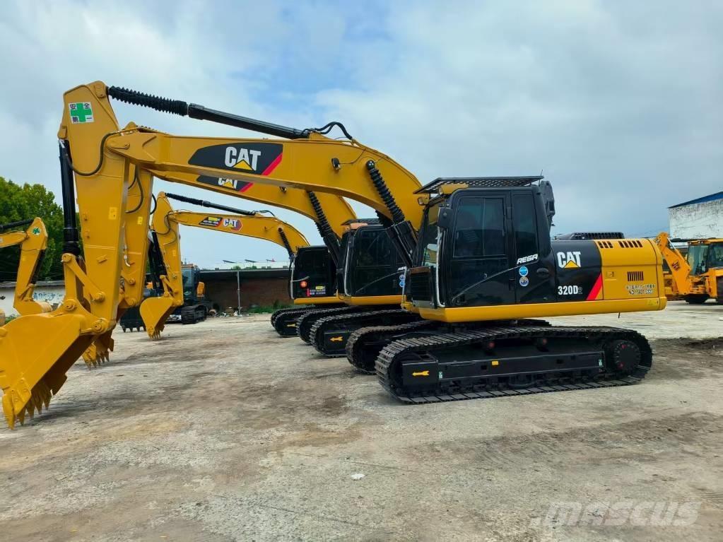 CAT 320 D Koparki gąsienicowe