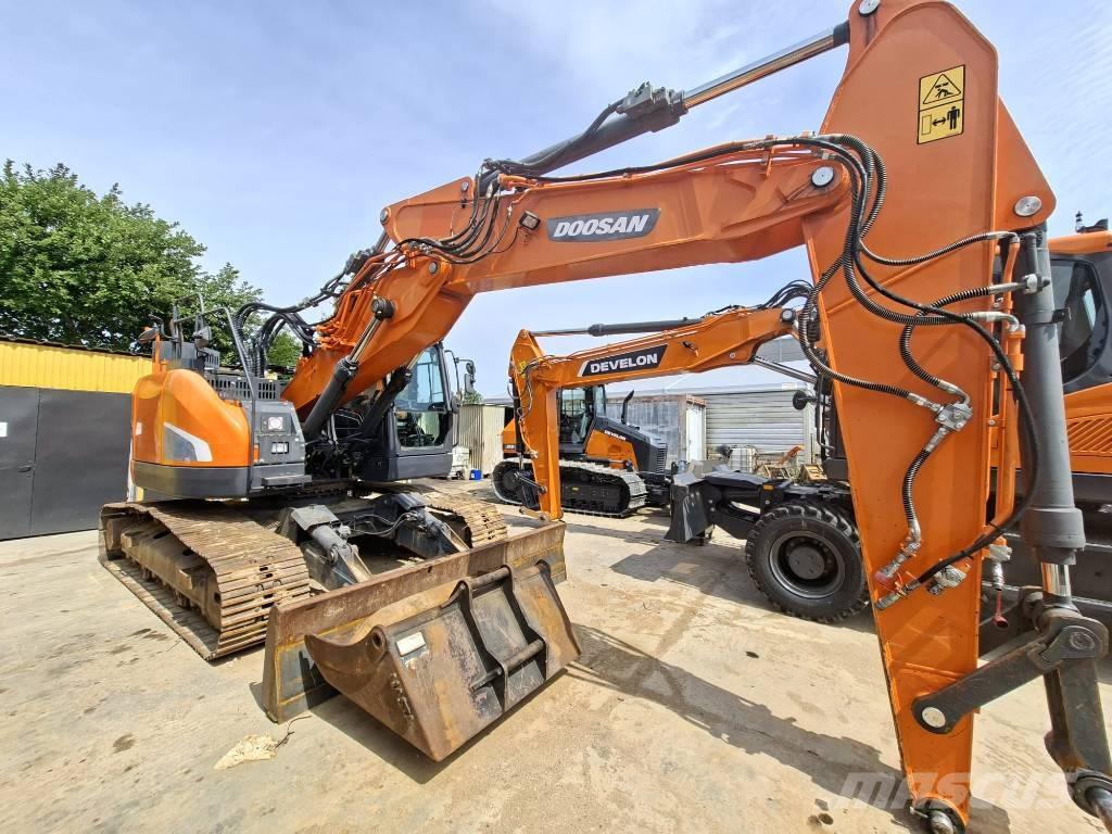 Doosan DX 235 LCR-5 Koparki gąsienicowe