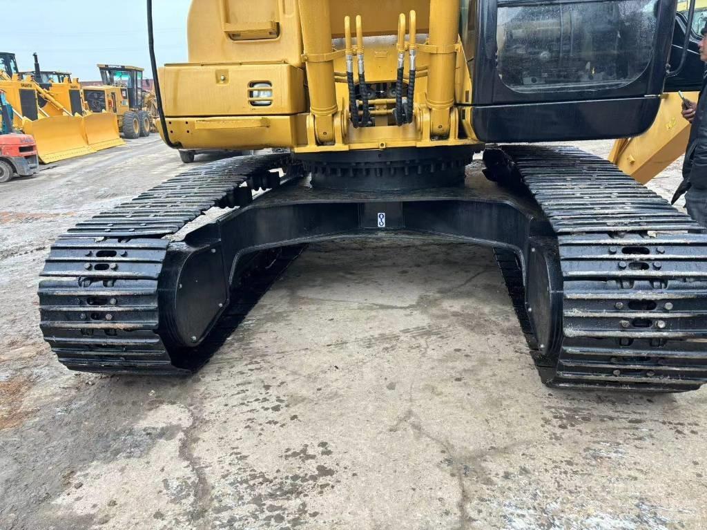 CAT 325 C Koparki gąsienicowe