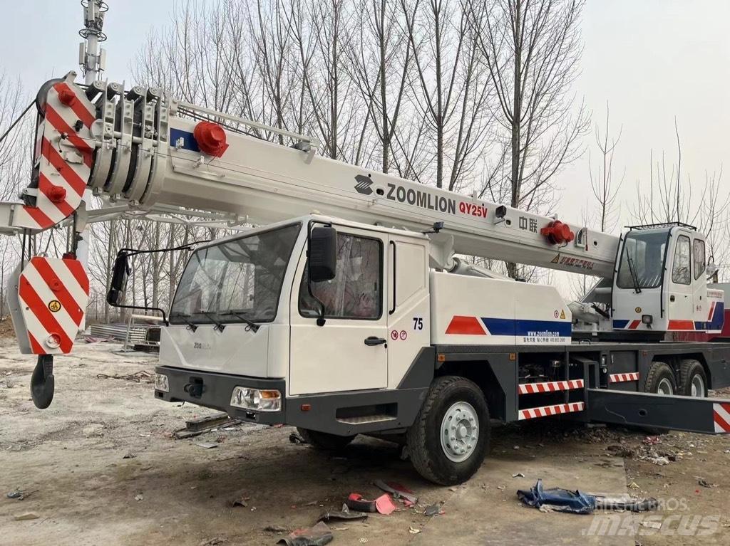 Zoomlion QY25V Żurawie szosowo-terenowe