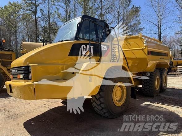 CAT 725 Polewaczki