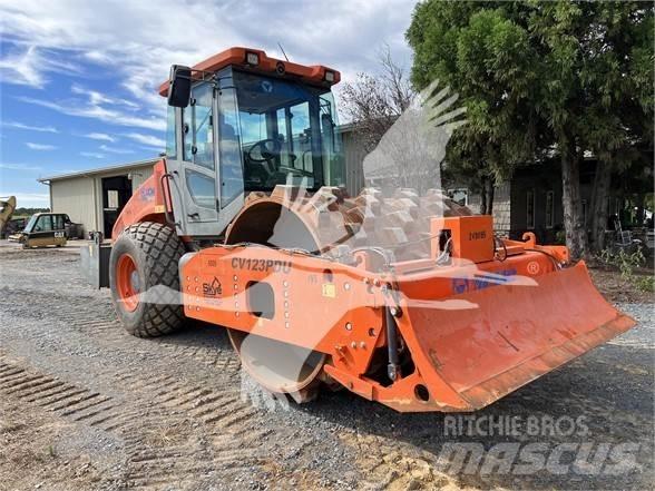 XCMG CV123PDU Walce jednobębnowe