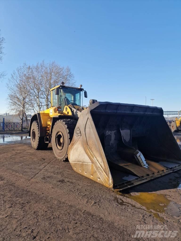 Volvo L 220 F Ładowarki kołowe