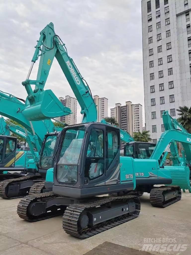 Kobelco SK 75 Midikoparki  7t - 12t