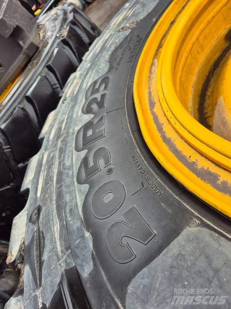 Michelin 20.5R25 Opony, koła i felgi
