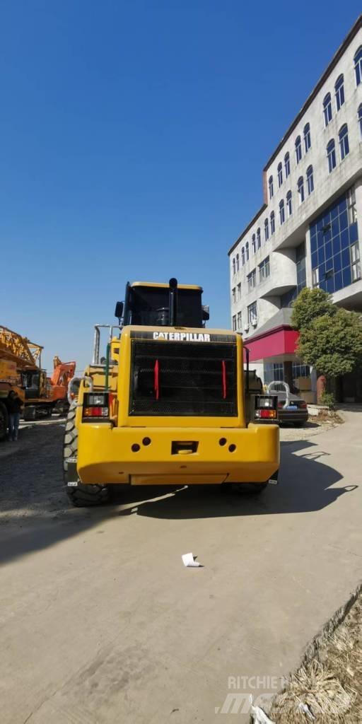 CAT 966 L Ładowarki kołowe