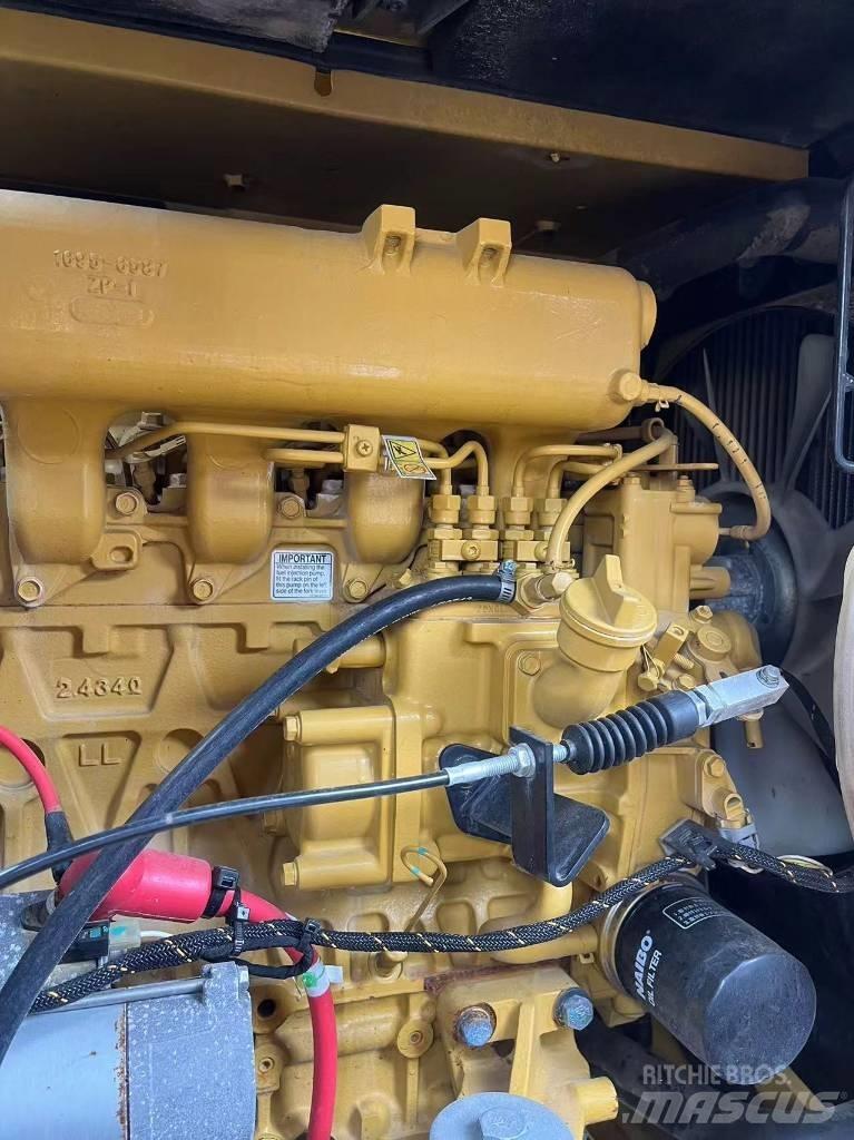 CAT 307.5 Koparki gąsienicowe