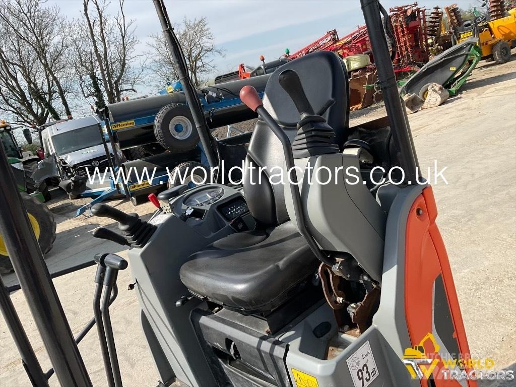 Doosan DX 17 Minikoparki