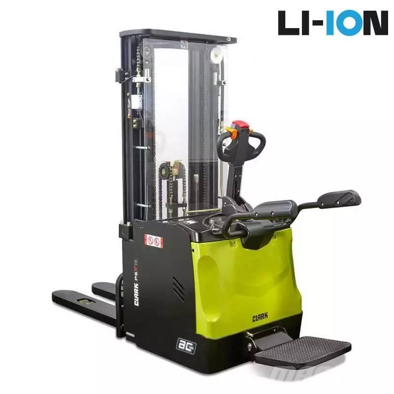 Clark PSX 16 Samojezdne maszyny do załadunku