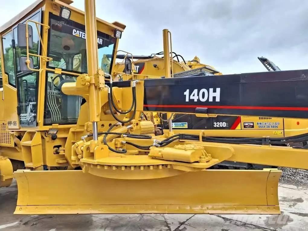 CAT 140H Równiarki