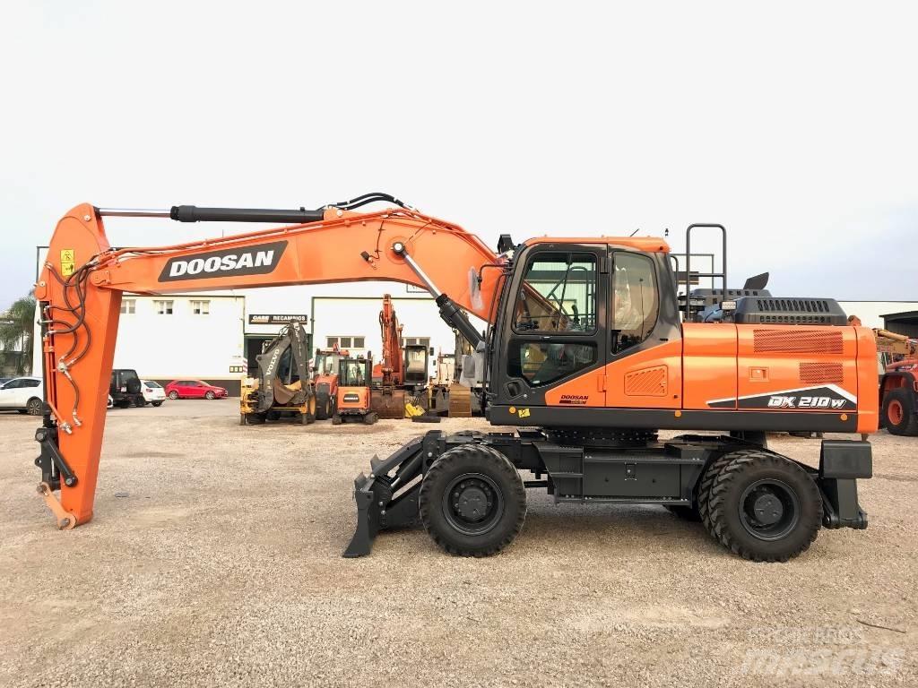 Develon DX 210 W-7 Koparki kołowe