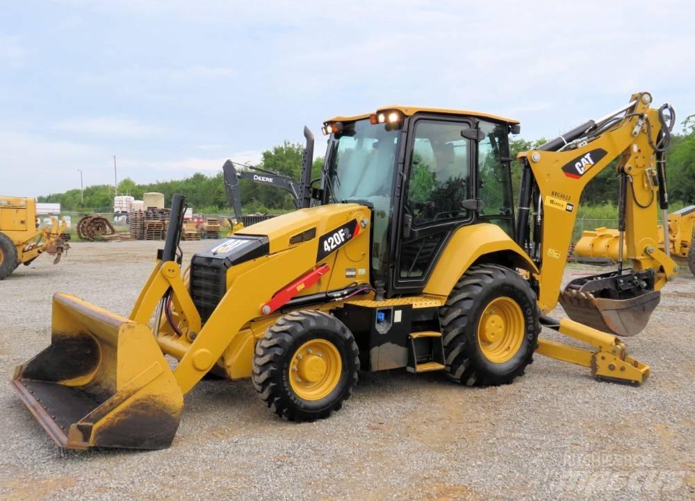 CAT 420F2 Koparko-ładowarki