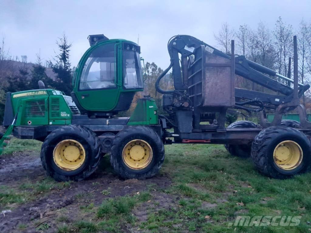John Deere 1210 E Forwardery