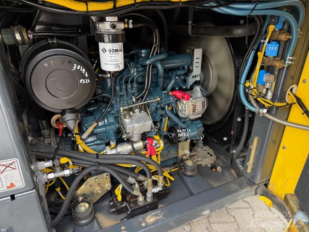 Bomag BW 154 ACP-4 Walce typu kombi