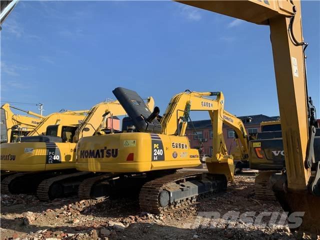 Komatsu PC 240-8 Koparki gąsienicowe