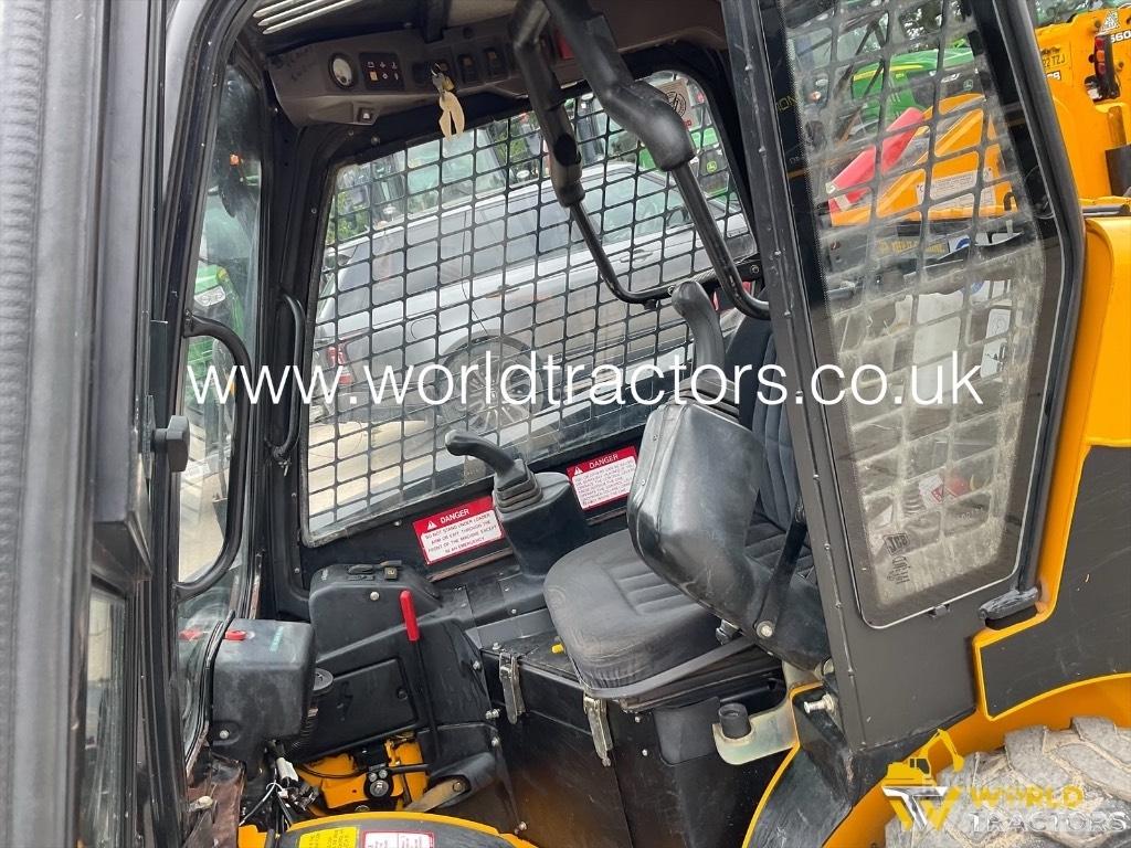JCB Robot 170 Ładowarki burtowe