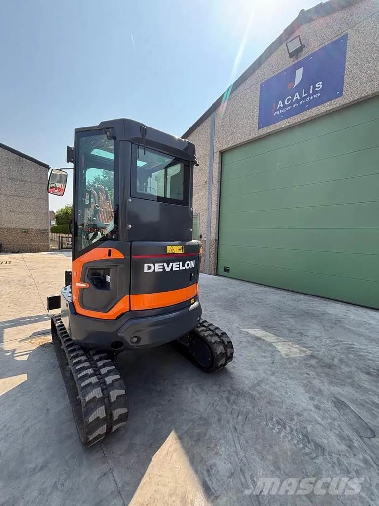 Doosan DX27Z-7 Minikoparki