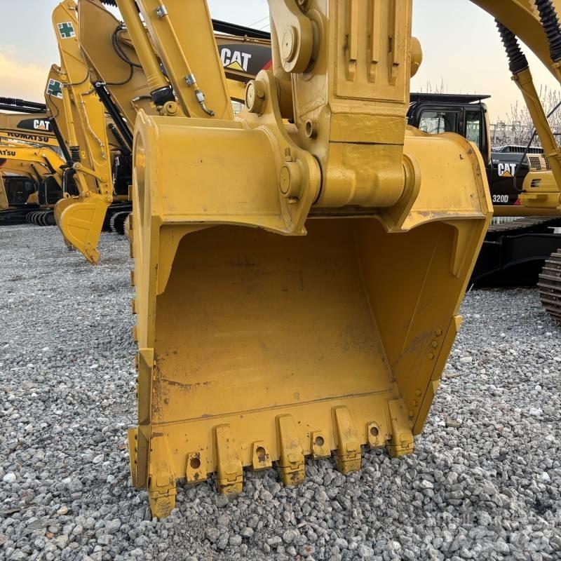 Komatsu PC 450 Koparki gąsienicowe