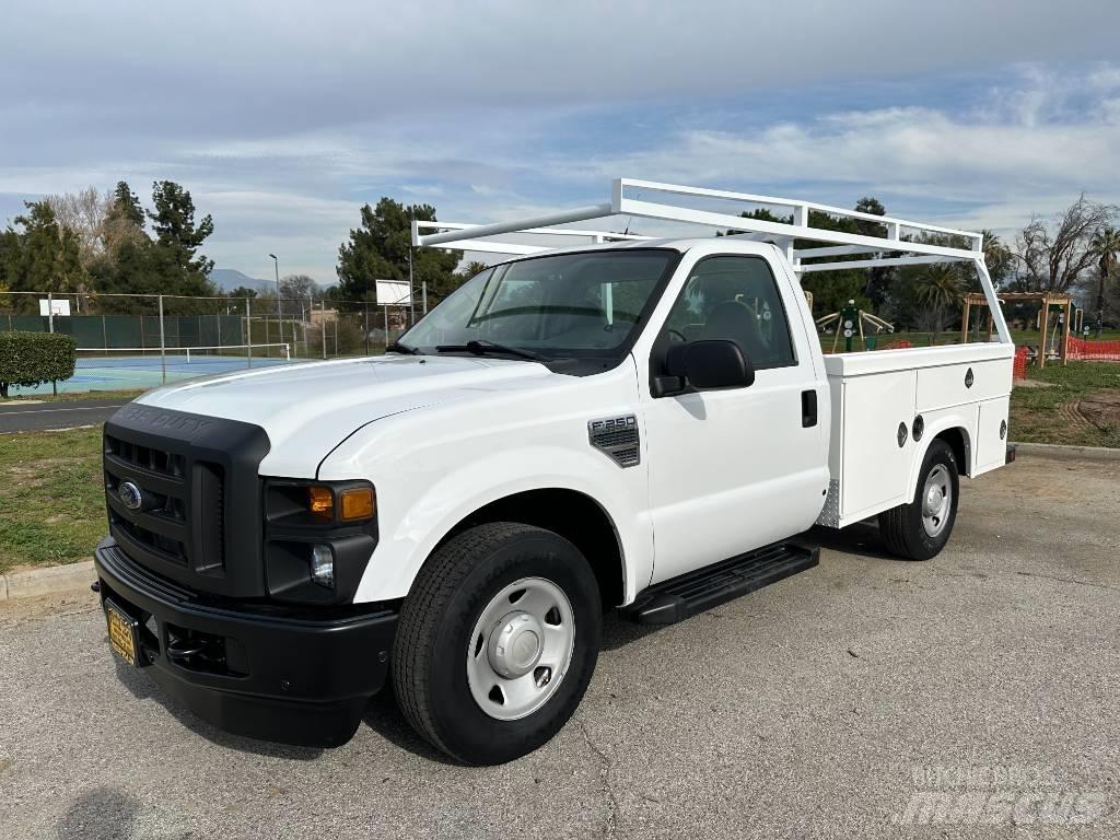 Ford F 250 SD Pick-upy / Pojazdy z otwieranymi burtami