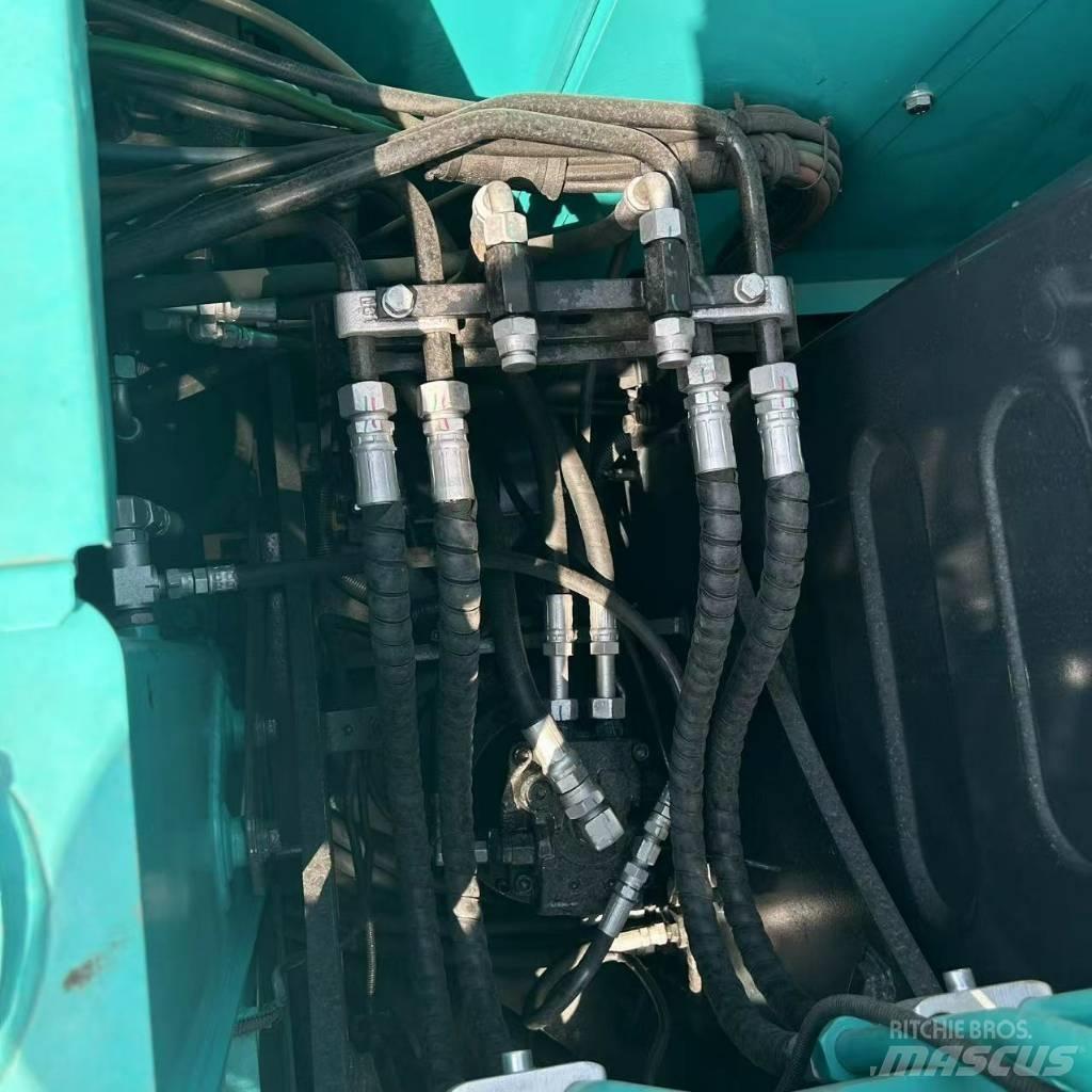 Kobelco 75 Koparki gąsienicowe